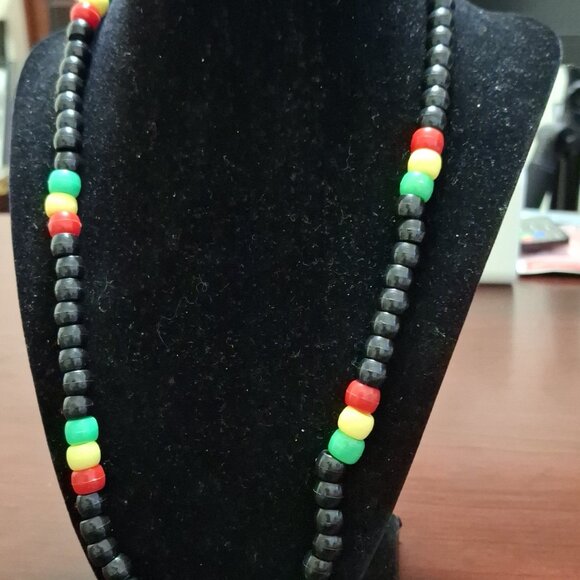 NECKLACE - Picture 2 of 8